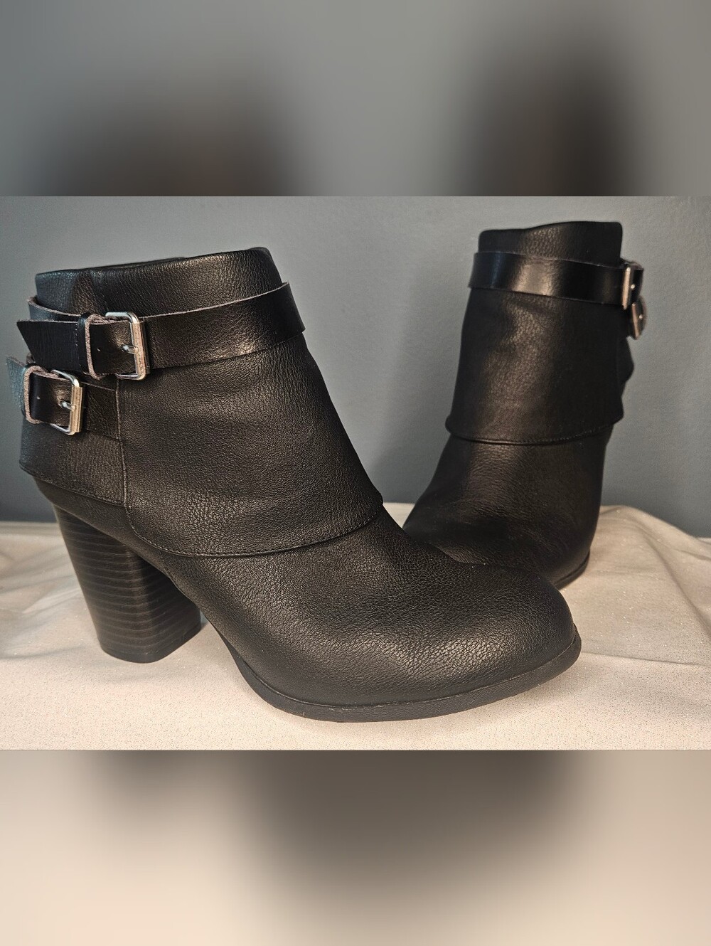 Madden‎ Girl Black Ankle Boot Chunky Heel Zipper Size 8